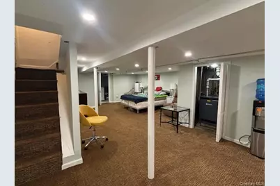 452 Macatee Place, Mineola, NY 11501 - Photo 26