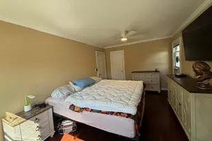 452 Macatee Pl, Mineola, NY 11501 - Photo 14