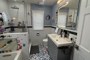 456 Macatee Pl, Mineola, NY 11501 - Photo 24