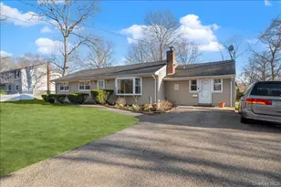 112 King St, Bay Shore, NY 11706 - Photo 2