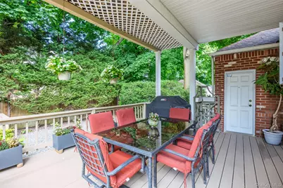 23 Nassau Road, Great Neck, NY 11021 - Photo 30