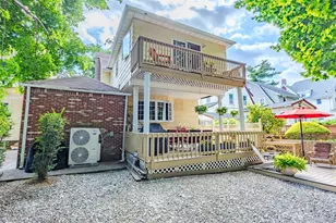 23 Nassau Rd, Great Neck, NY 11021 - Photo 34