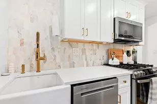 1 Washington Square Washington Square, Larchmont, NY 10538 - Photo 14