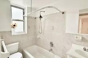 141-42 78th Ave, Kew Gardens, NY 11367 - Photo 4