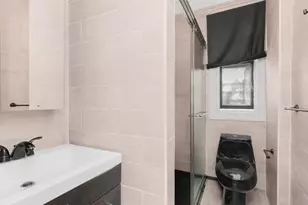 805 E 182nd St, Bronx, NY 10460 - Photo 12