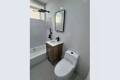 121-11 195th Street, Saint Albans, NY 11413 - Photo 6