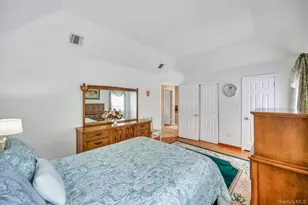 4 Vera Ct, Centereach, NY 11720 - Photo 42