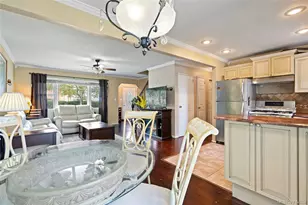 304 Unqua Rd, Massapequa, NY 11758 - Photo 10