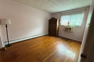 81-05 149th Ave, Howard Beach, NY 11414 - Photo 16