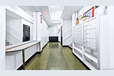 92 Hamilton Avenue #2A, Yonkers, NY 10705 - Photo 10