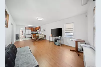 4604 195th Street, Flushing, NY 11358 - Photo 2