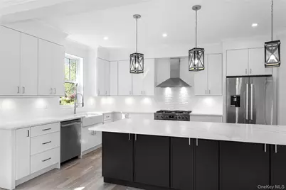 265 Arshamomaque Avenue, Southold, NY 11971 - Photo 8