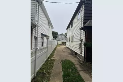 11623 Inwood Street, Hollis, NY 11436 - Photo 8