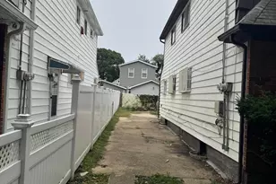 116-23 Inwood St, Hollis, NY 11436 - Photo 8