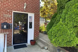 78-02 151st Ave, Howard Beach, NY 11414 - Photo 8