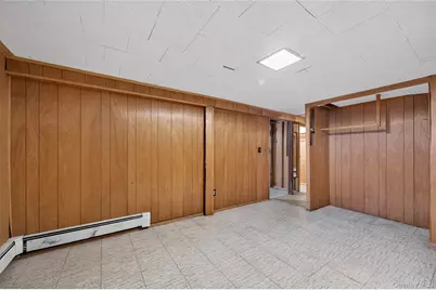 4 King Street, Glenwood Landing, NY 11547 - Photo 28