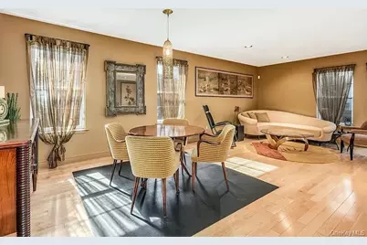 52 Fairlawn Drive, Central Islip, NY 11722 - Photo 12