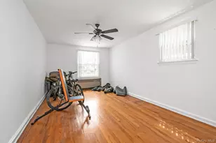 2711 Young Ave, Bronx, NY 10469 - Photo 12