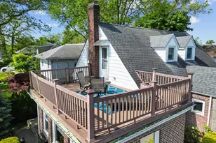 29 W Henrietta Ave, Oceanside, NY 11572 - Photo 2