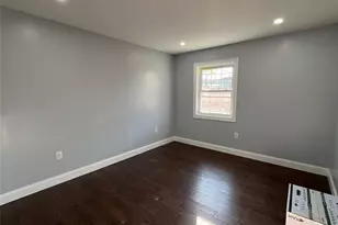 98-29 Albert Rd, Ozone Park, NY 11417 - Photo 10