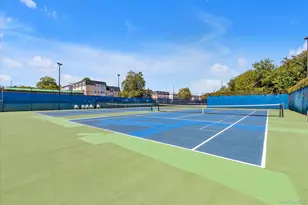 17-85 215th St, Bayside, NY 11360 - Photo 24