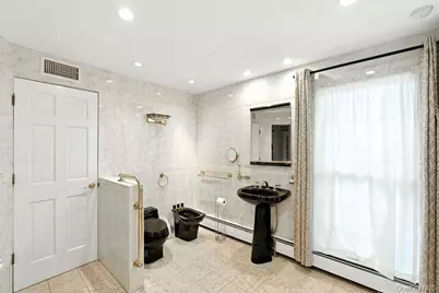 158-03 82nd Street, Howard Beach, NY 11414 - Photo 10