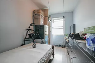 61-67 56th St, Maspeth, NY 11378 - Photo 20