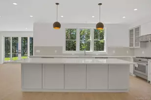 95 N Summit Blvd, Westhampton, NY 11977 - Photo 8
