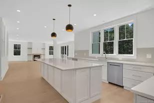 95 N Summit Blvd, Westhampton, NY 11977 - Photo 6