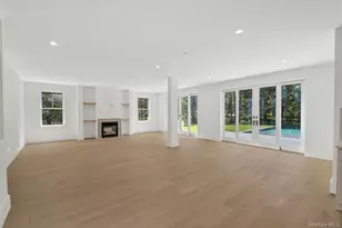 95 N Summit Blvd, Westhampton, NY 11977 - Photo 4