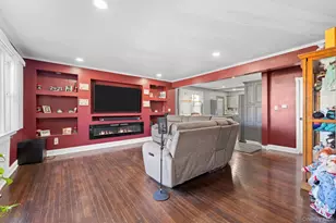 3410 5th St, Oceanside, NY 11572 - Photo 4