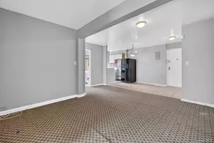 160 Ravine Ave, Yonkers, NY 10701 - Photo 8