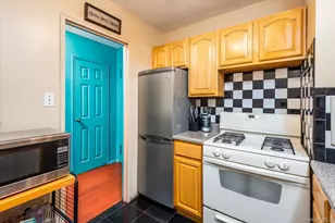 85-15 Main St, Briarwood, NY 11435 - Photo 6