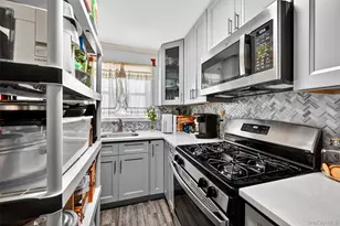 356 N Broadway, Yonkers, NY 10701 - Photo 32