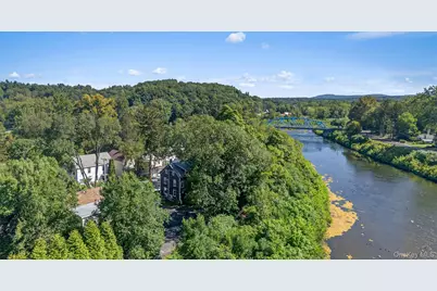 293 Main Street, Rosendale, NY 12472 - Photo 22