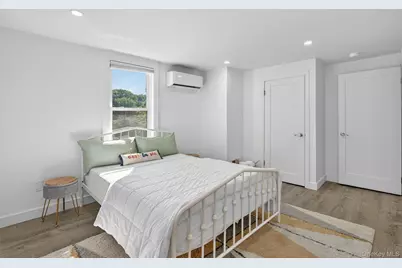 293 Main Street, Rosendale, NY 12472 - Photo 14