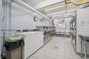 153-25 88th St, Howard Beach, NY 11414 - Photo 22