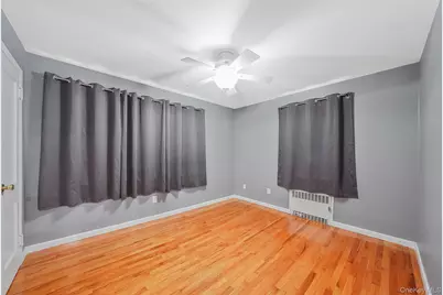 76 Cambridge Street, Valley Stream, NY 11581 - Photo 16