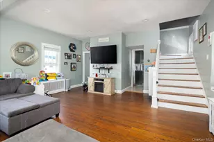 404 Silver Ln, Oceanside, NY 11572 - Photo 14