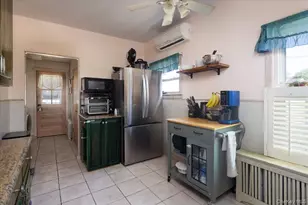 404 Silver Ln, Oceanside, NY 11572 - Photo 8