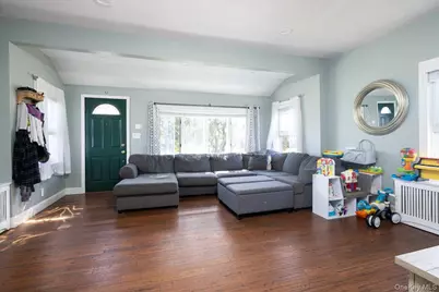 404 Silver Lane, Oceanside, NY 11572 - Photo 12