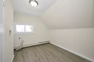 77 Autumn Ln, Hicksville, NY 11801 - Photo 14