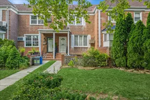 141-29 70th Rd, Kew Gardens, NY 11367 - Photo 2