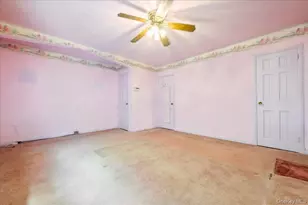 141-29 70th Rd, Kew Gardens, NY 11367 - Photo 20