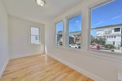 19 Parma Road, Island Park, NY 11558 - Photo 8