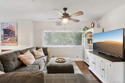 961 Tilton Road, Valley Cottage, NY 10989 - Photo 14