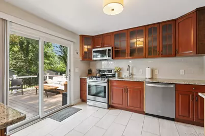 961 Tilton Road, Valley Cottage, NY 10989 - Photo 4