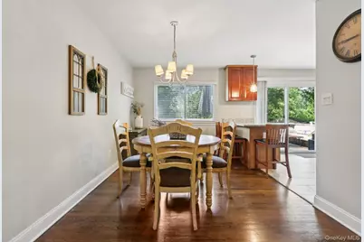 961 Tilton Road, Valley Cottage, NY 10989 - Photo 10