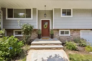 961 Tilton Rd, Valley Cottage, NY 10989 - Photo 2