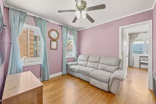 18 Rose Ln, New Hyde Park, NY 11040 - Photo 6